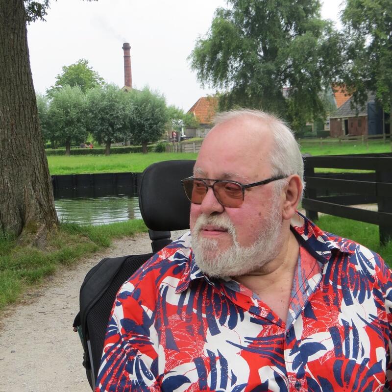KEES WORDT DOOR ONS ALLEMAAL GEMIST. EN VOORAL ZIJN VROLIJKE NOOT."