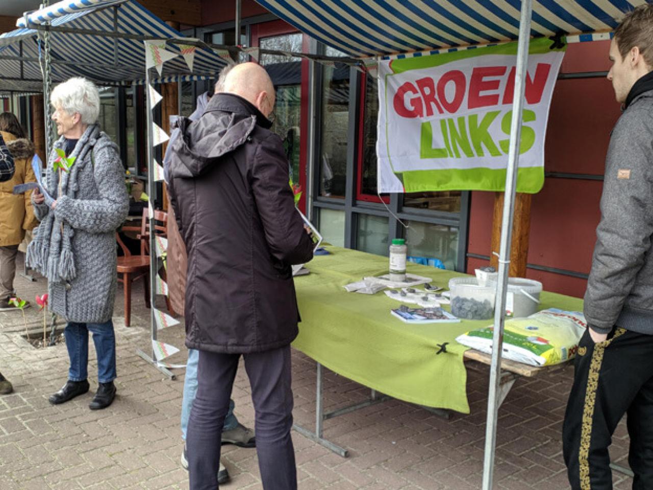 En natuurlijk had GroenLinks een eigen kraam.